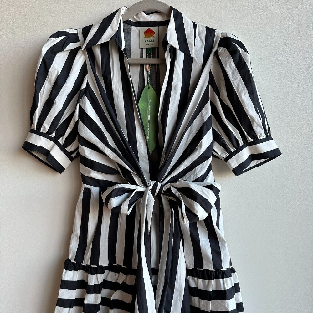 FARM Rio Black Mixed Stripes Short Sleeve Mini Dress